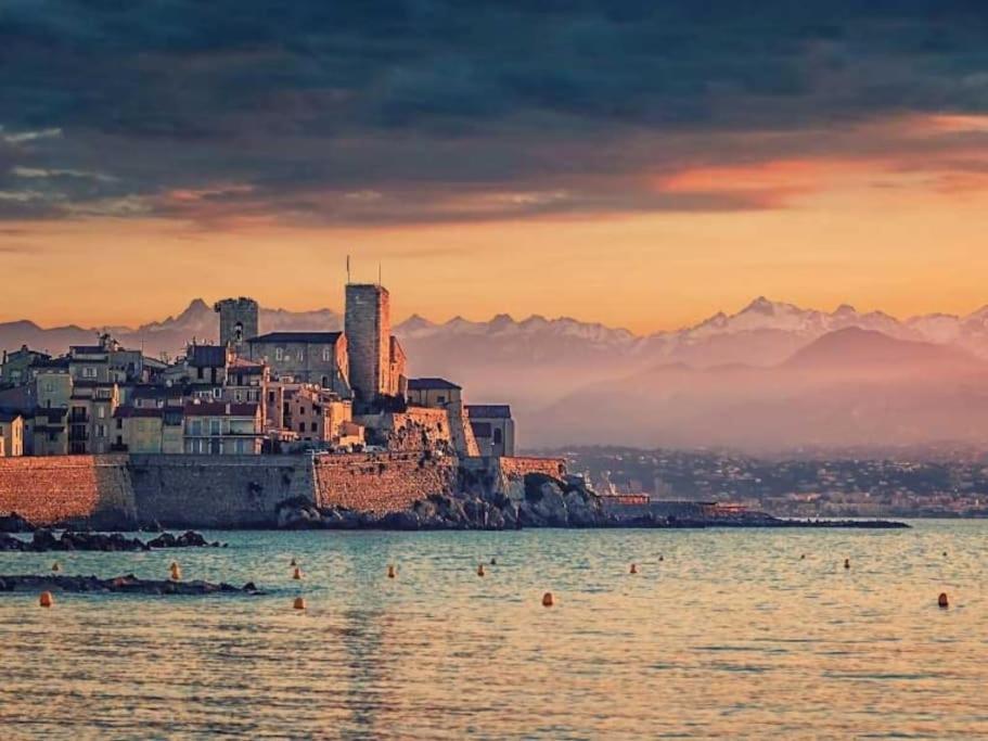 Port Azur Daire Vallauris Dış mekan fotoğraf