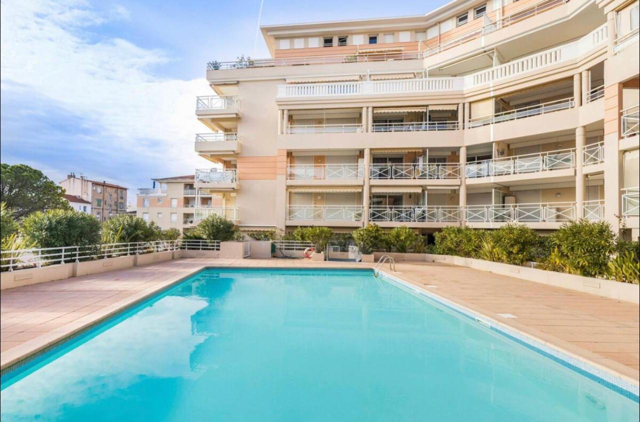 Port Azur Daire Vallauris Dış mekan fotoğraf
